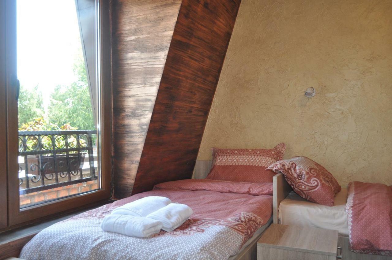 Каштел Pancevo Hotel Exterior foto